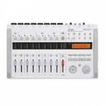 Zoom R16 (R-16) Multi 16-track SD/SDHC Card Recorder : Interface : Controller Zoom R16 (R-16) Multi 16-track SD/SDHC Card Recorder : Interface : Controller
